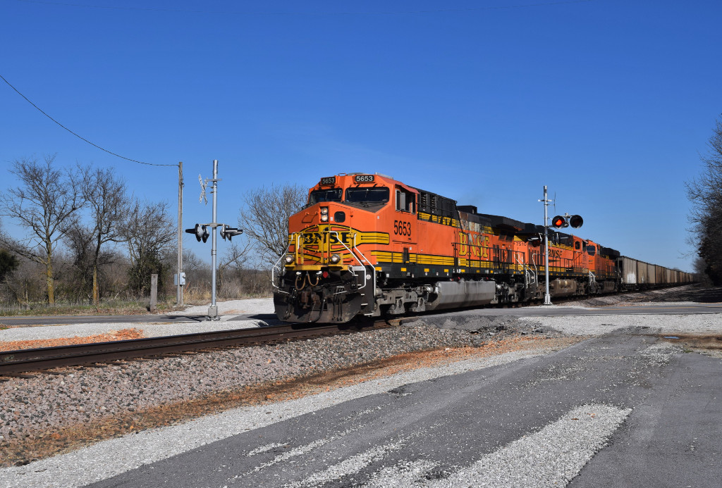 BNSF 5653 North